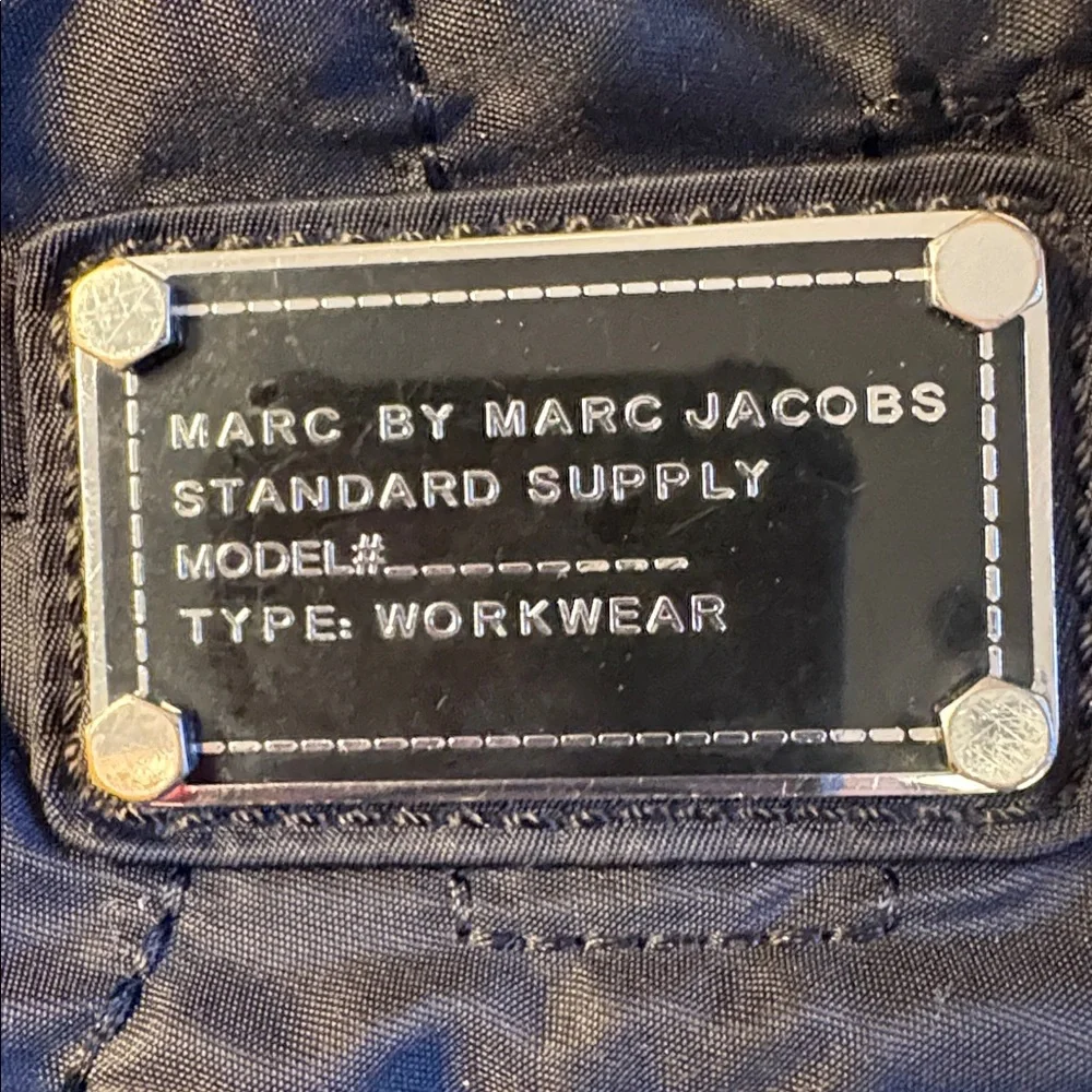 Marc Jacobs Removable Adjustable Strap Zippered Black Baby Bag/Tote Bag